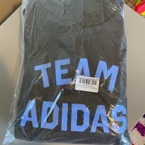 Adidas hoodie NWT - Picture 6 of 7